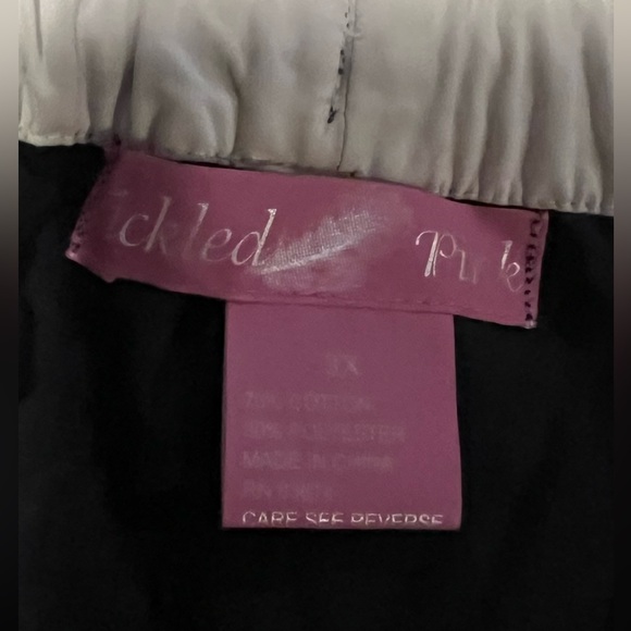 Tickled Pink 3X Navy Pants - Picture 3 of 4